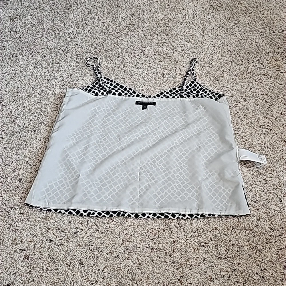 Banana Republic sz M camisole - Picture 7 of 9